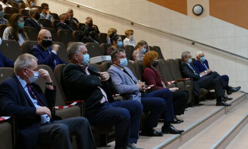 gala konkursu Zloty Herb i Zawodowcy Poszukiwani; 31 maja 2021 roku, Złotów; sala kinowa i widownia;_