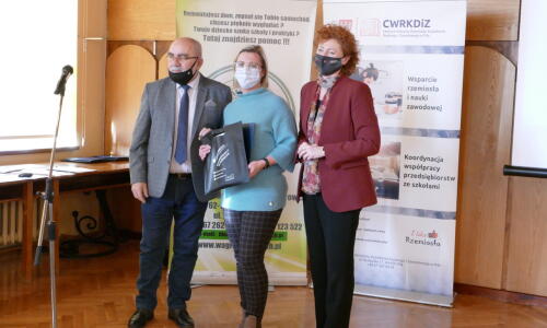 Gala konkursu Zawodowcy poszukiwani Mapa rzemieslnikow odbior nagrod podziekowania dla nauczycieli (1)