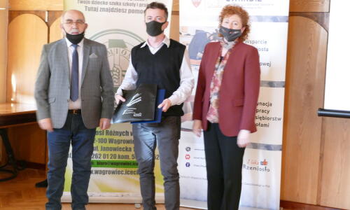 Gala konkursu Zawodowcy poszukiwani Mapa rzemieslnikow odbior nagrod podziekowania dla nauczycieli (1 (3)