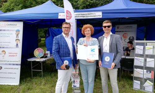 stoisko CWRKDiZ w Pile z doradztwem zawodowym (5)