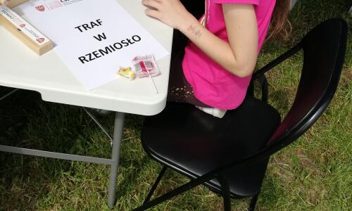 stoisko CWRKDiZ w Pile z doradztwem zawodowym (7)