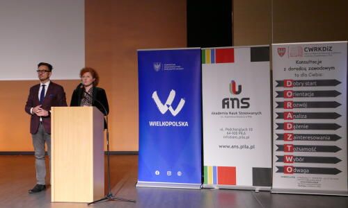 specjaliscirozpoczecieprzemowa