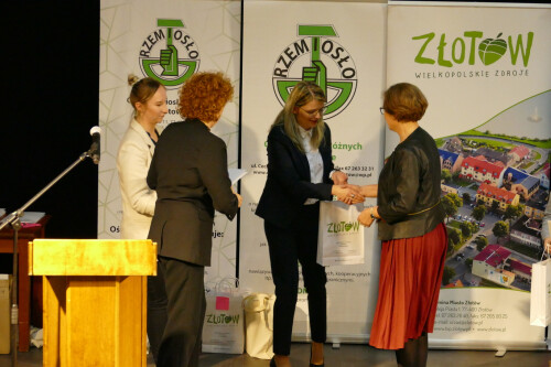 Galeria zdjęć z Gali konkursu Zawodowcy Poszukiwani 2022 - 08.04.2022  - Centrum Wsparcia Rzemiosła, <br />Kształcenia Dualnego i Zawodowego w Pile