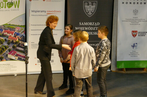 Galeria zdjęć z Gali konkursu Zawodowcy Poszukiwani 2022 - 08.04.2022  - Centrum Wsparcia Rzemiosła, <br />Kształcenia Dualnego i Zawodowego w Pile