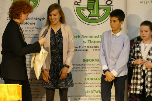 Galeria zdjęć z Gali konkursu Zawodowcy Poszukiwani 2022 - 08.04.2022  - Centrum Wsparcia Rzemiosła, <br />Kształcenia Dualnego i Zawodowego w Pile