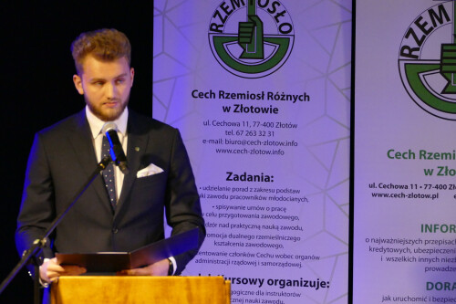 Galeria zdjęć z Gali konkursu Zawodowcy Poszukiwani 2022 - 08.04.2022  - Centrum Wsparcia Rzemiosła, <br />Kształcenia Dualnego i Zawodowego w Pile