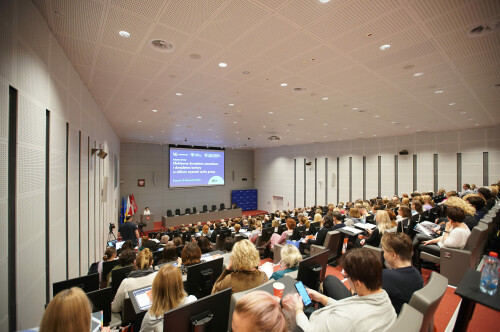 Galeria - 15.11.22 konferencja pn. „Efektywne doradztwo zawodowe i doradztwo kariery w obliczu wyzwań rynku pracy”  - Centrum Wsparcia Rzemiosła, <br />Kształcenia Dualnego i Zawodowego w Pile