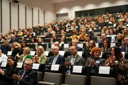 Galeria - 15.11.22 konferencja pn. „Efektywne doradztwo zawodowe i doradztwo kariery w obliczu wyzwań rynku pracy”  - Centrum Wsparcia Rzemiosła, <br />Kształcenia Dualnego i Zawodowego w Pile