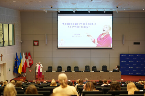 Galeria - 15.11.22 konferencja pn. „Efektywne doradztwo zawodowe i doradztwo kariery w obliczu wyzwań rynku pracy”  - Centrum Wsparcia Rzemiosła, <br />Kształcenia Dualnego i Zawodowego w Pile