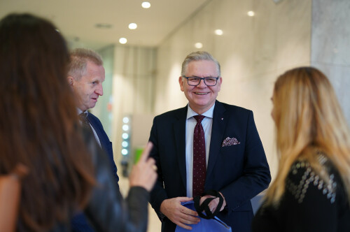 Galeria - 15.11.22 konferencja pn. „Efektywne doradztwo zawodowe i doradztwo kariery w obliczu wyzwań rynku pracy”  - Centrum Wsparcia Rzemiosła, <br />Kształcenia Dualnego i Zawodowego w Pile