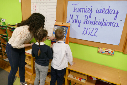 Galeria Turnieju "Mały Przedsiębiorca" 23.11.2022 - Centrum Wsparcia Rzemiosła, <br />Kształcenia Dualnego i Zawodowego w Pile