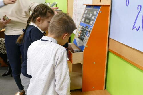 Galeria Turnieju "Mały Przedsiębiorca" 23.11.2022 - Centrum Wsparcia Rzemiosła, <br />Kształcenia Dualnego i Zawodowego w Pile