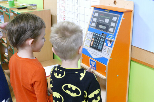 Galeria Turnieju "Mały Przedsiębiorca" 23.11.2022 - Centrum Wsparcia Rzemiosła, <br />Kształcenia Dualnego i Zawodowego w Pile