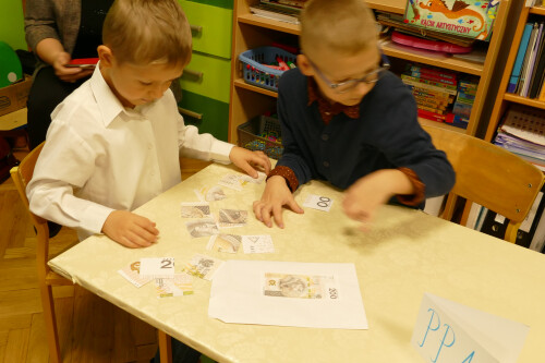 Galeria Turnieju "Mały Przedsiębiorca" 23.11.2022 - Centrum Wsparcia Rzemiosła, <br />Kształcenia Dualnego i Zawodowego w Pile