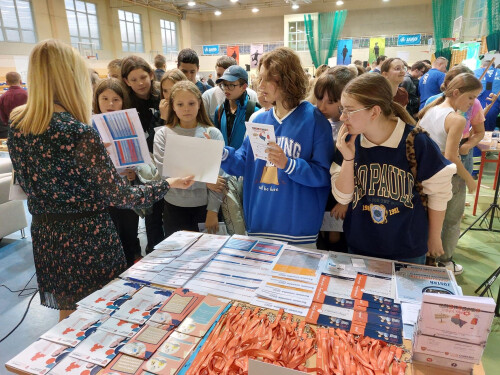 Galeria zdjęć Noc Zawodowców 2022 - Centrum Wsparcia Rzemiosła, <br />Kształcenia Dualnego i Zawodowego w Pile