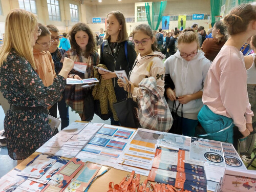 Galeria zdjęć Noc Zawodowców 2022 - Centrum Wsparcia Rzemiosła, <br />Kształcenia Dualnego i Zawodowego w Pile