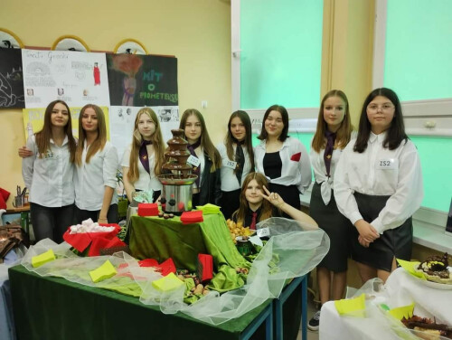 Galeria zdjęć Noc Zawodowców 2022 - Centrum Wsparcia Rzemiosła, <br />Kształcenia Dualnego i Zawodowego w Pile