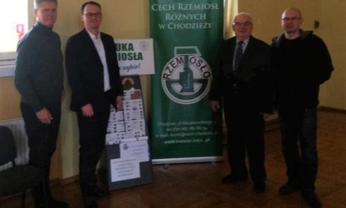 crr_cwrkdiz_sp1_chodziez1