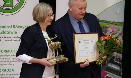 galaZlotyHerb_04032020-14_Easy-Resize.com_