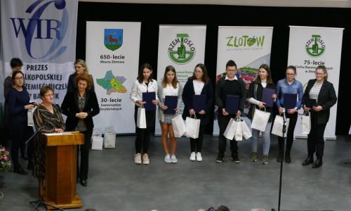 galaZlotyHerb_04032020-23_Easy-Resize.com_