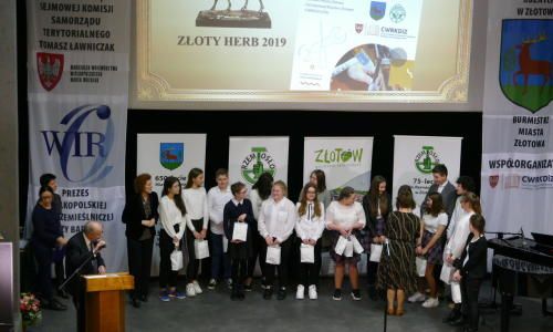 galaZlotyHerb_04032020-25_Easy-Resize.com_